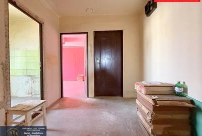 EXCLUSIVITATE | 3 Camere Micro 17 (Oltului/Școala 5), Bloc 1984 - 18