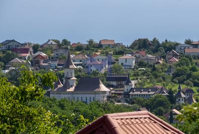 Casa cu salcie - vilă pe 1.804 mp, front la două străzi, Feleacu - 32