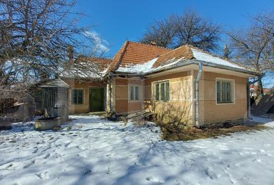 Casă individuală cu 3 camere în Târgu Secuiesc