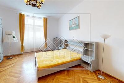 Ap. cu 2 camere si 20 mp de gradina, mobilat, Zona Centrala - 12