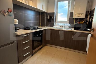Apartament cu 2 camere decomandat, mobilat în Avantgarden