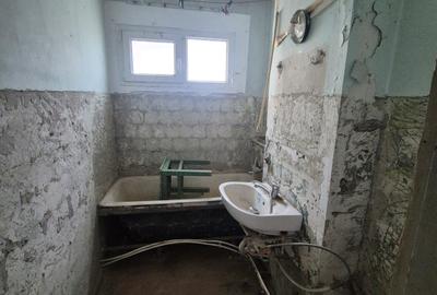 Vand apartament 2 camere Micro 1 - 4