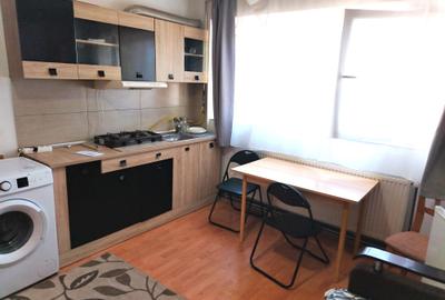 Garsoniera 22mp zona Unitatea Militara pret 25.500eur - 1