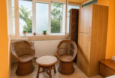 Apartament cu 3 camere semidecomandat, mobilat în Victoriei