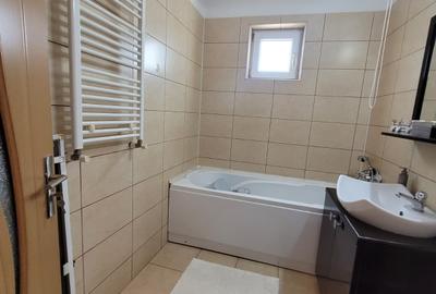 2 camere | Loc de parcare  | Centrală pe gaze  | Năvodari – Str.Albinelor -400 E - 21