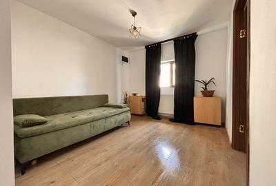 Apartament cu 3 camere semidecomandat, mobilat în Unirii