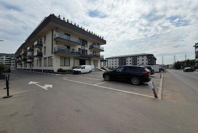 Apartament cu 3 camere decomandat în Fundeni