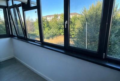 Apartament 3 camere | 72 mp | Decomandat | 2 băi | Balcon închis | Etaj 2/4 - 7