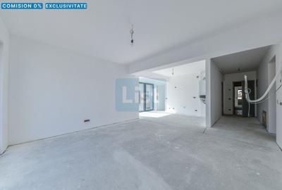 Apartament cu 3 camere decomandat în Brașovul Vechi