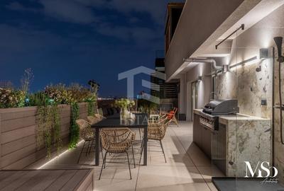 Penthouse cu 5 camere decomandat, mobilat în Splaiul Unirii