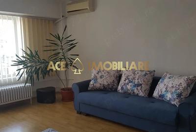 Apartament cu 3 camere decomandat, mobilat în Calea Călărașilor