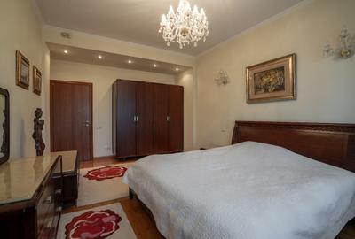 Vilă superbă, 13-17 camere, ponton privat și vedere panoramică la Lacul Morii - 8