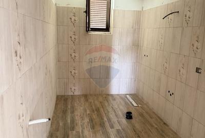 Casă / Vilă de vânzare intrare Lamotesti - 9