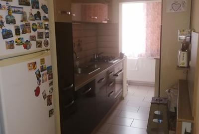 Apartament 2 camere la intrare Carpatilor, decomandat, et 2/4, mobilat, utilat! - 1