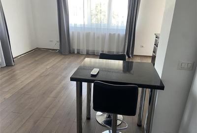 Garsoniera de vanzare , zona Liceul Economic Gara - strada Longinescu , 37 mp , - 6