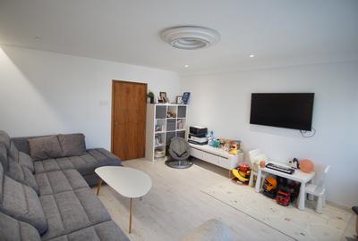 Apartament cu 3 camere decomandat în Unirii