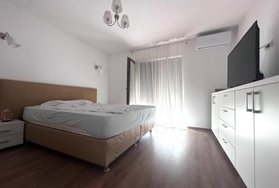 Duplex cu piscina- 4 camere si 2 bai - zona foarte buna- Mosnita Noua - 10
