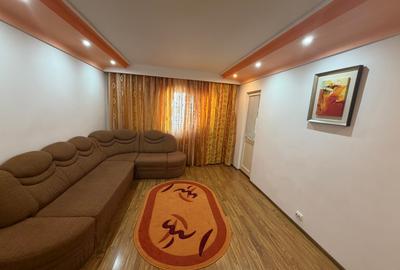 Apartament 3 camere,zona E3,etaj 3 - 8