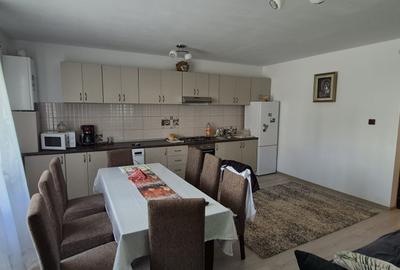 Casă renovată + anexă gospodărească, de vânzare în Gârdani, Maramureș - 4