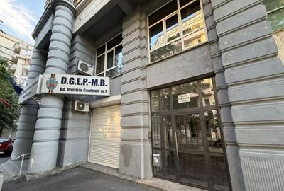 Birou, de 90.00 mp, în Unirii