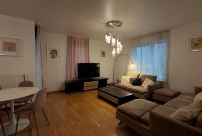 Apartament cu 2 camere decomandat în Văcăresti