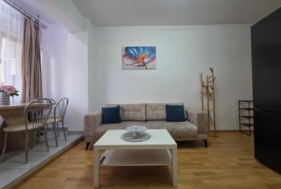 Apartament cu 2 camere semidecomandat în Ultracentral