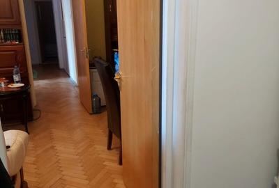 Titan 1 Decembrie 1918 Apartament 4 camere - 4