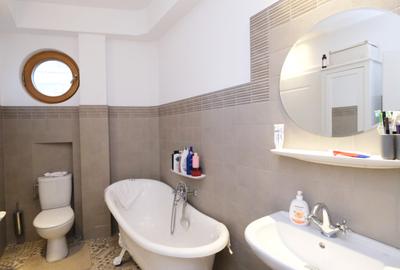 Vanzare apartament 5 camere renovat,mobilat etaj 2 in imobil zona Piata Unirii - 11