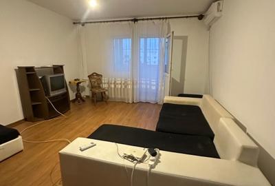 Garsonieră decomandată, mobilată în Nerva Traian
