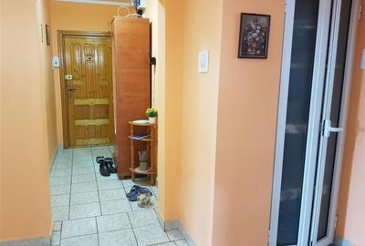 3 camere, decomandat, SEMIMOBILAT, 80 mp, GARII - 8