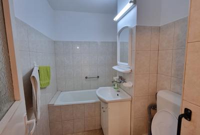 Apartament 3 camere Micro 16 - 8