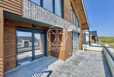 Apartament cu 3 camere semidecomandat în Exterior Vest