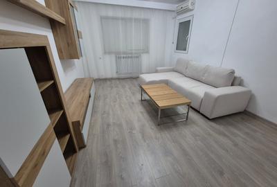 Apartament cu 2 camere decomandat în C5