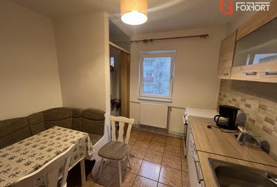 Apartament cu 4 camere, decomandat Zona Girocului - 18