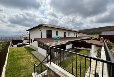 Casa cu 4 camere de vanzare, moderna, teren 570 mp, in Unirii - 1