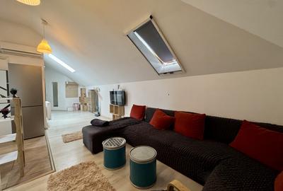 Apartament cu 4 camere decomandat, mobilat în Florești