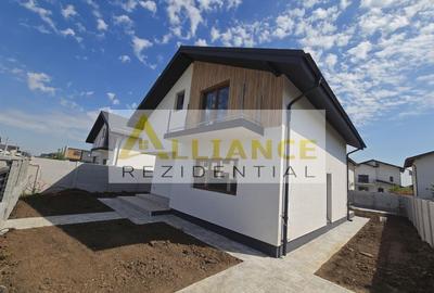Casă cu 5 camere în Berceni