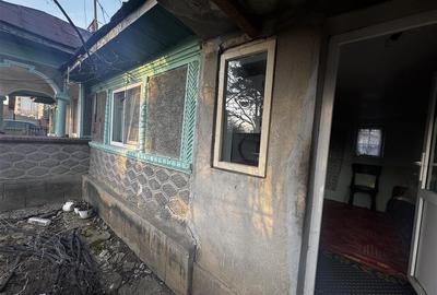 Casa batraneasca si teren 758 mp in Negoiesti. - 5