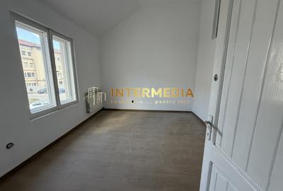 Camera Birou de Inchiriat cu acces si Parcari CENTRU UltraCentral Alba Iulia - 7