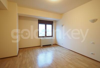 Apartament cu 4 camere potrivit pentru rezidenta si birouri - 8