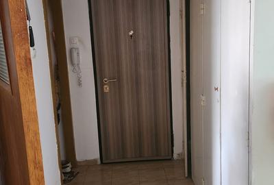 Vanzare- 3 camere-Dr Taberei-Parva-dec-3/4-CT-boxa-bl 72-termopan-125000 E - 9