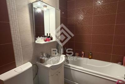 Apartament de vanzare 3 camere mobilat si utilat - 8