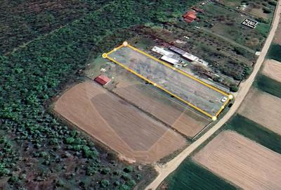 Teren agricol extravilan de 2200 mp, în Teișori