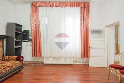 Casă cu 2 apartamente, terasă și garaj, zona Piața Unirii, Brașov - 5