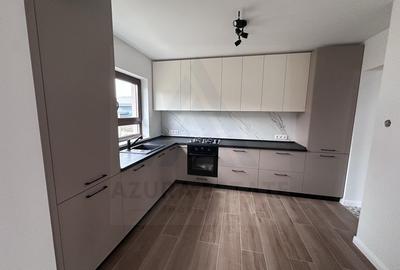 Casă premium complet utilata 5 camere 3 bai teren 427 mp în Cisnădie - 1
