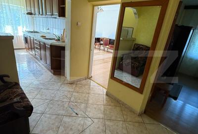 Apartament 2 camere, decomandat, zona Racadau - 2
