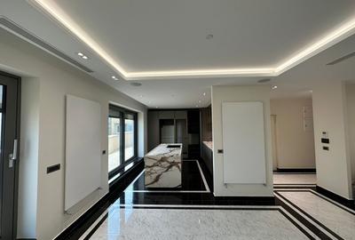 Apartament cu 5 camere decomandat în Dorobanți