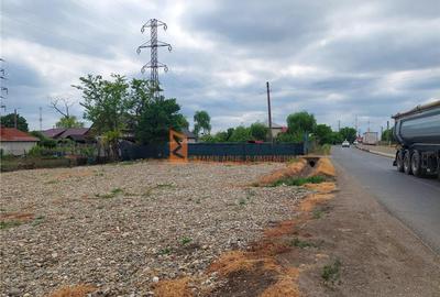 Teren construcție, în 1 Decembrie