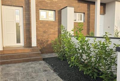 Duplex cu 3 camere în Moșnița Nouă