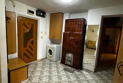 Apartament 3 camere decomandat, et. 2, Zona Piata mare - 3